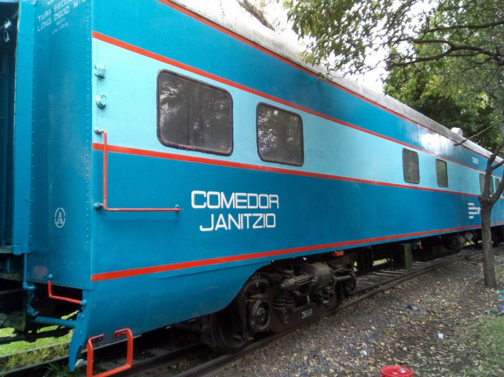 NM 3681 - Coche Comedor 